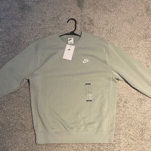 Nike Men's Light Gray Crewneck Sweater